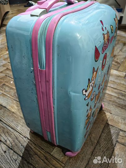 Чемодан на колесах детский бу