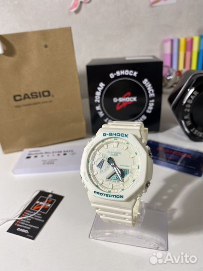 Часы Casio G-Shock GA-2100
