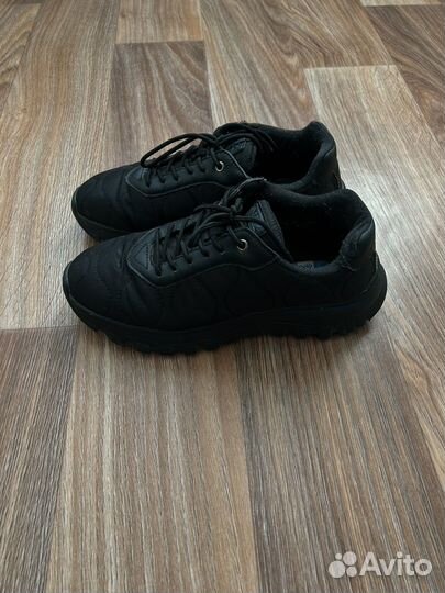 Кроссовки зимние crosby