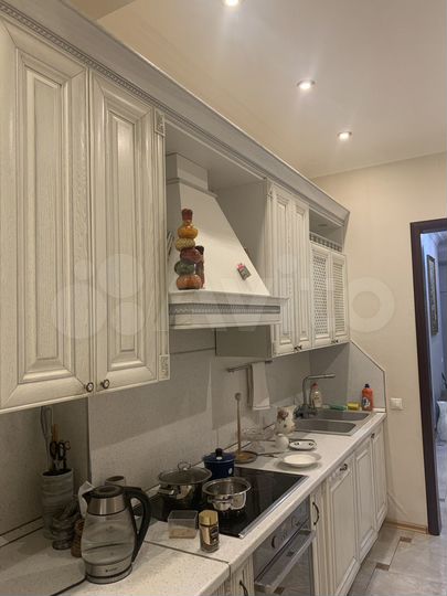 3-к. квартира, 110 м², 2/13 эт.