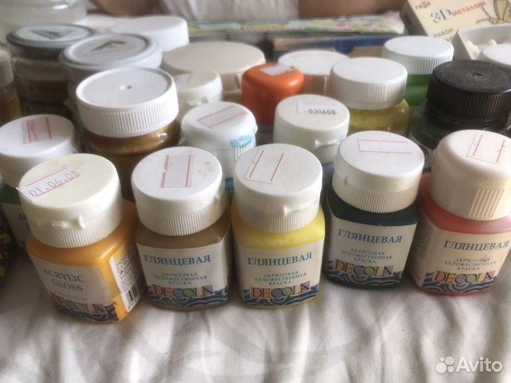 Краски акриловые гуаш лак кисточки