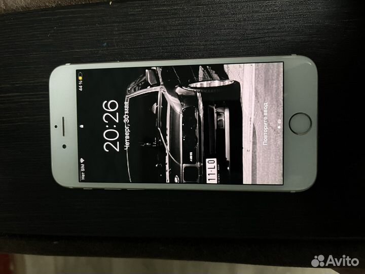 iPhone 6S, 64 ГБ