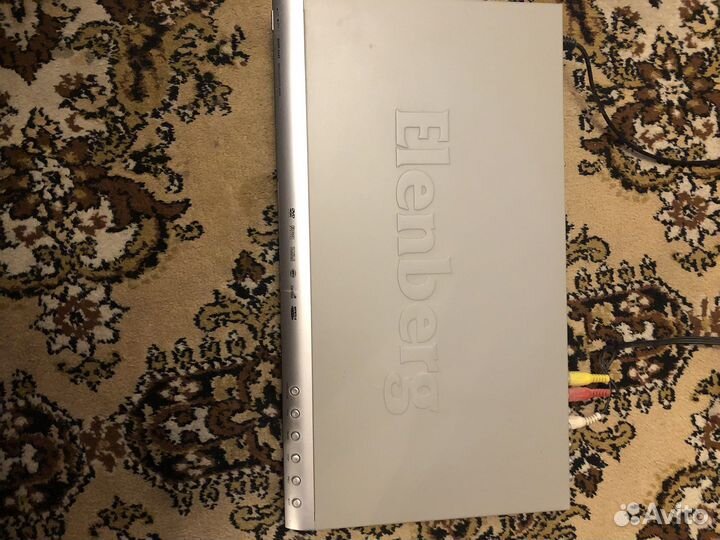 Dvd плеер elenberg