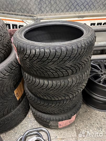 Nokian Tyres Hakkapeliitta R3 245/40 R19