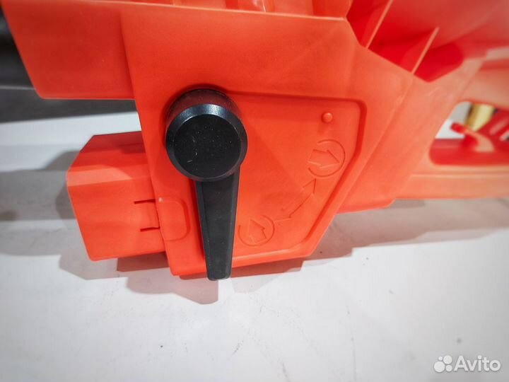 Воздуходувка электрическая brait BEB-3000R