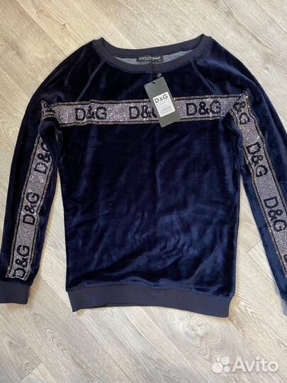Кофта велюр Дольче Габана р 42 новая