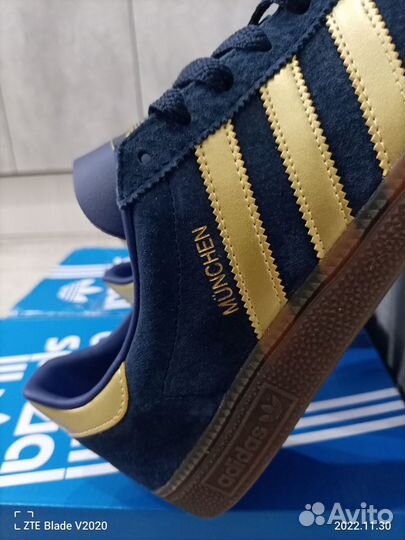 Adidas originals Munchen Spezial, UK 8,5 - 42 RU