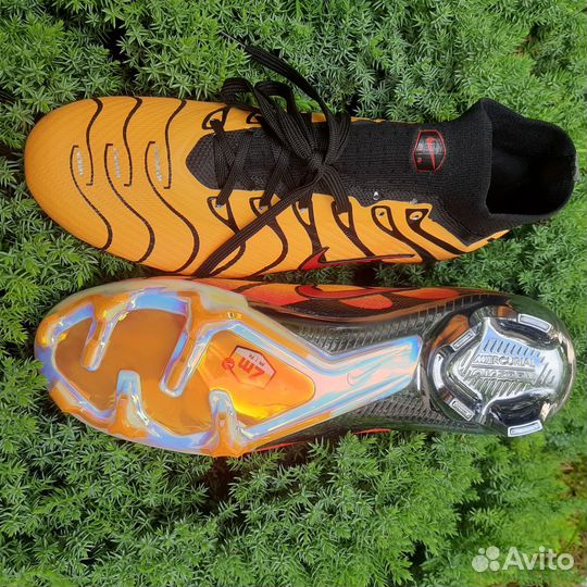 Футбольные бутсы Nike Air zoom,размер 40,42