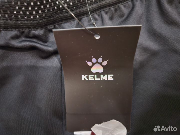 Спортивные штаны Kelme новые 140