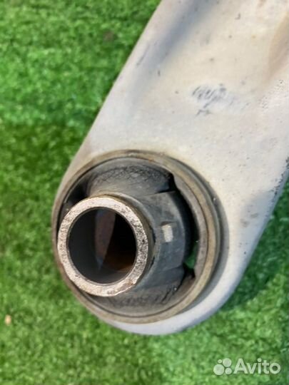 Рычаг(5) передний правый Toyota Sienta NSP170