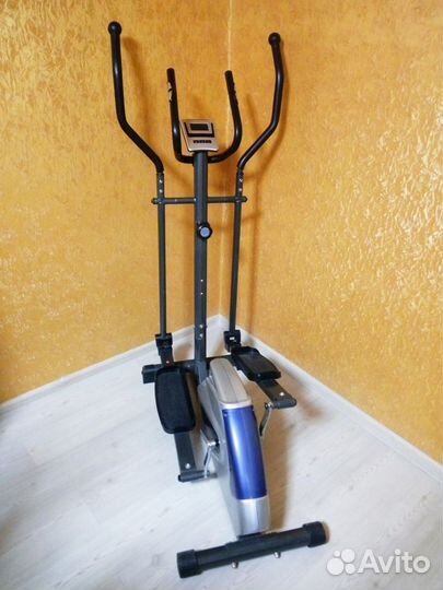 Эллиптический тренажёр Hasttings C3.1