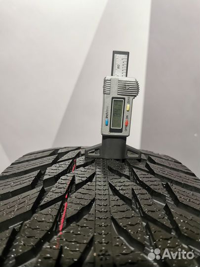 Nokian Tyres Hakkapeliitta R3 235/55 R17 103R