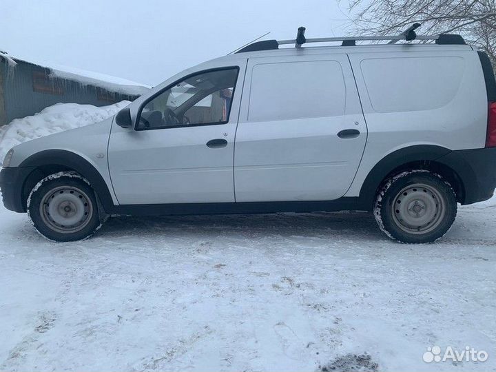 Обвес пластиковый Кросс - Лада Ларгус