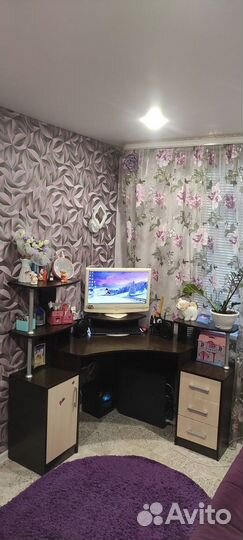 Компьютерный стол