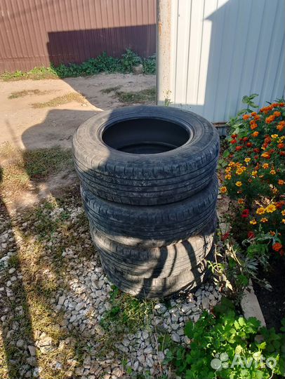 Nexen N'Priz RH1 215/65 R16 98H