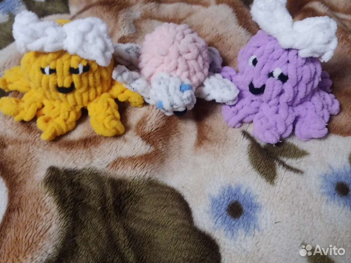 Мягкие вязаные игрушки