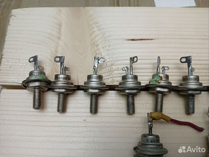 Радиодетали разные