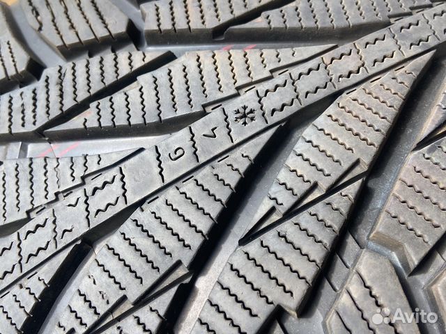 Nokian Tyres Hakkapeliitta R2 SUV 275/40 R21