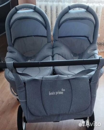 Коляска для двойни