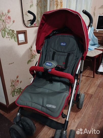 Прогулочная коляска трость chicco