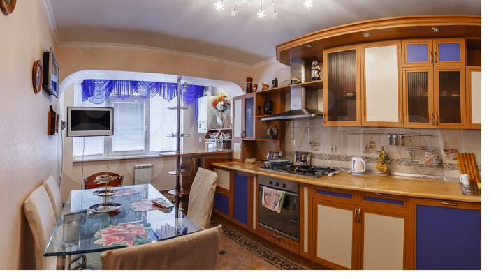 2-к. квартира, 120 м², 4/5 эт.