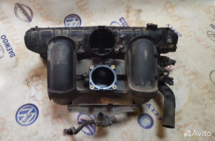 Коллектор впускной BMW