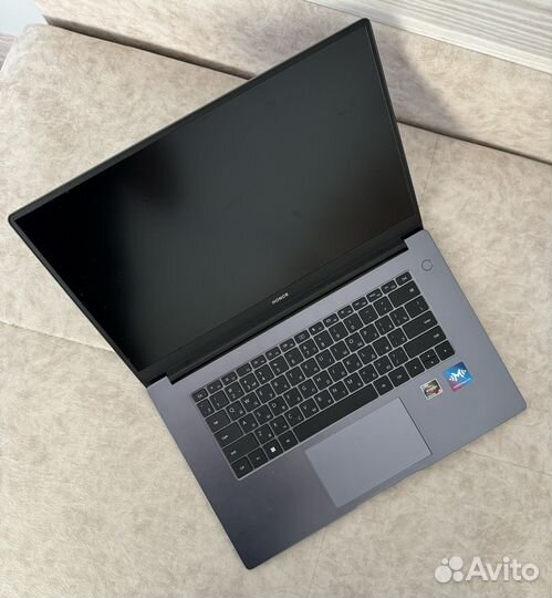 Ноутбук Magicbook 15