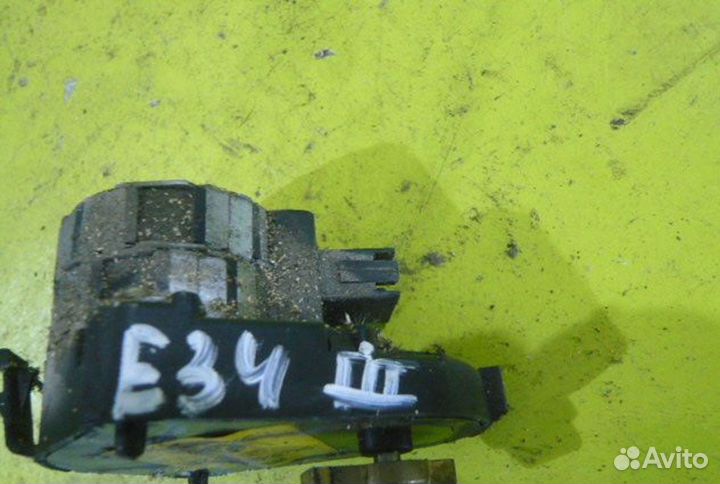 Моторчик заслонки отопителя BMW 5 E34 27488