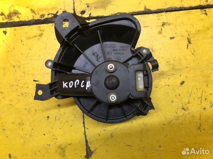 Моторчик отопителя Opel Corsa D