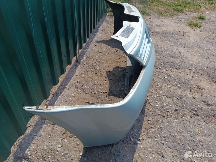 Передний бампер Рено Логан 1