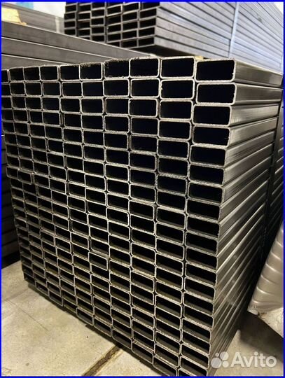 Труба прямоугольная