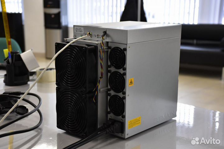 Асик майнер Antminer L7 9050 Mh NEW (гтд рб)