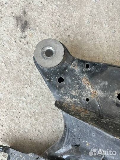 Передняя балка (подрамник) Tesla Model Y 2021