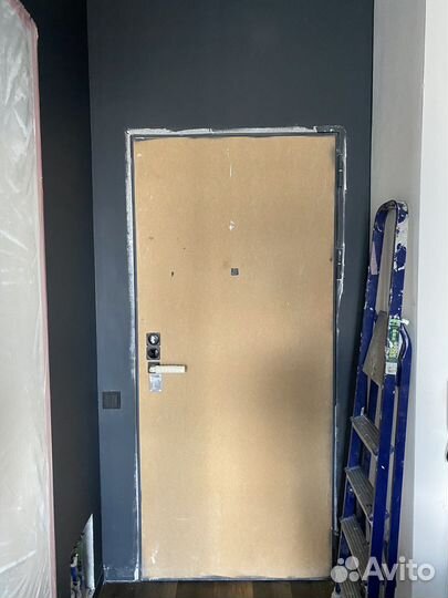 Дверь входная железная