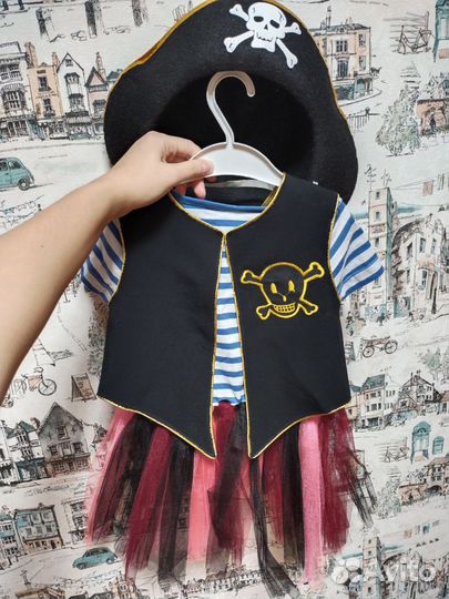 Карнавальный костюм пиратки для девочки
