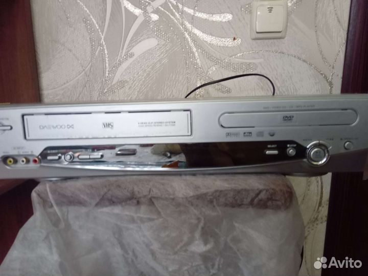 Видеомагнитофон электроника
