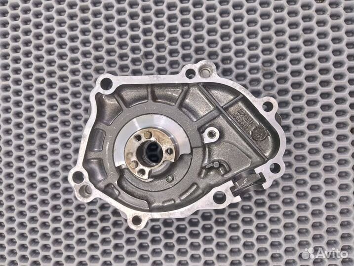 Yamaha YZF R1 2004-2005 крышка генератора