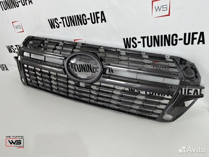 Решетка радиатора Toyota LC 200 в 21 г Лаунж2 R228