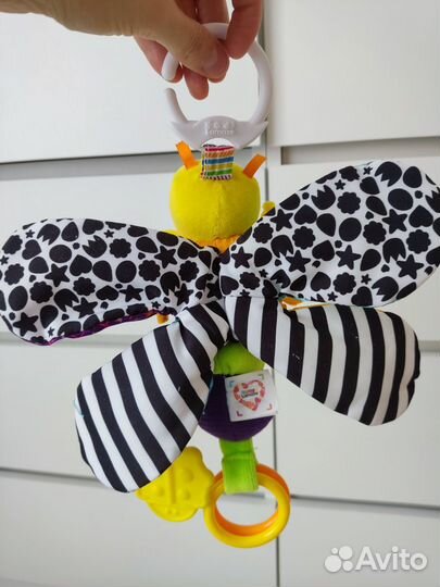 Игрушки Lamaze и Chicco (мотылек/кальмар/мартышка)