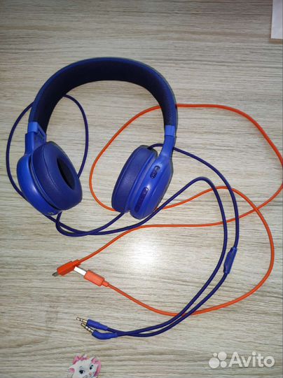Наушники JBL E45BT