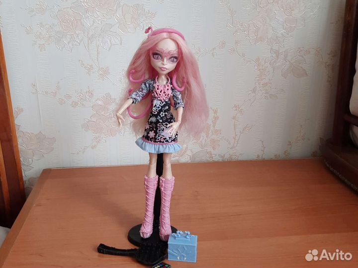 Кукла Монстер Хай Вайперин Горгон