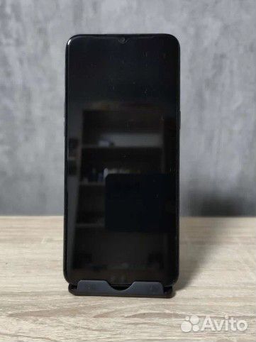 realme C3, 3/64 ГБ