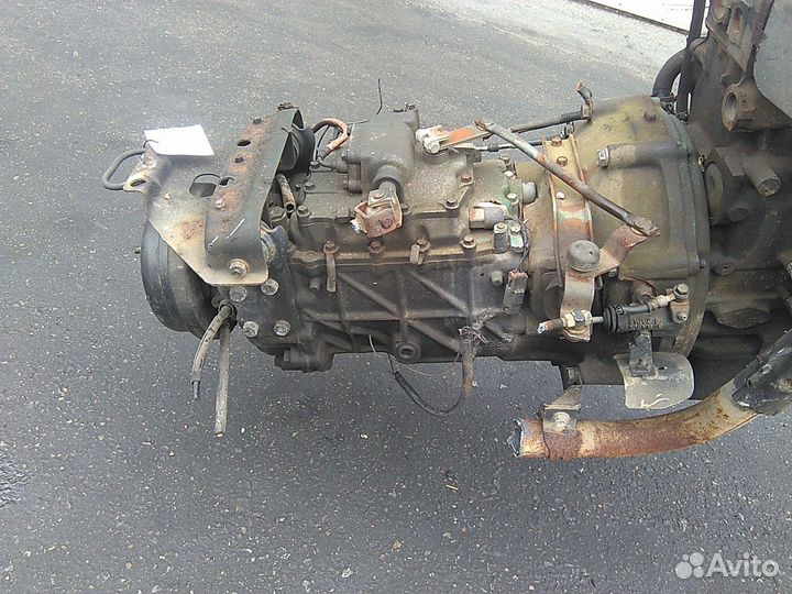 Механическая коробка МКПП nissan atlas H40 FD35 19