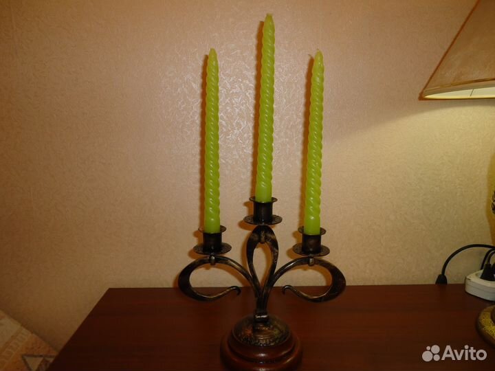 Подсвечник комнатный. Кованный