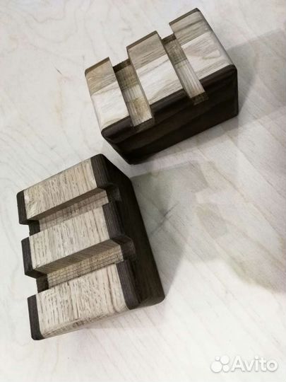 Подставка для телефона из дерева