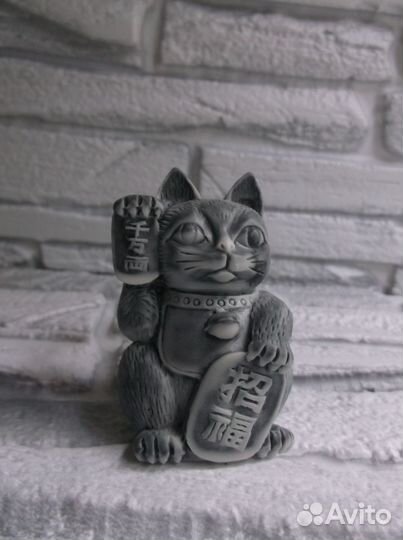Статуэтка Кот Манеки Нэко фигурка из камня