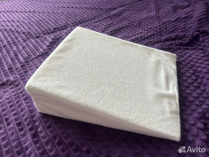 Подушка-антисрыниватель для новорожденных