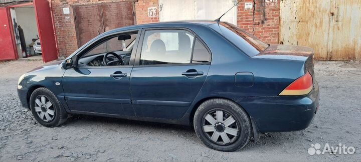 Mitsubishi Lancer 1.6 МТ, 2005, 195 000 км