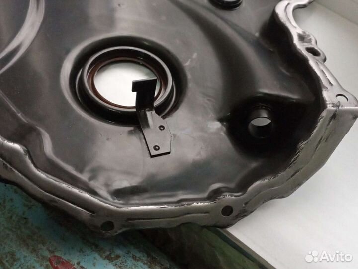 Крышка двигателя передняя VAG VW 1.8 2.0 CDA