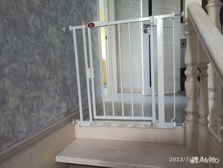 Ворота безопасности на лестницу Red Castle